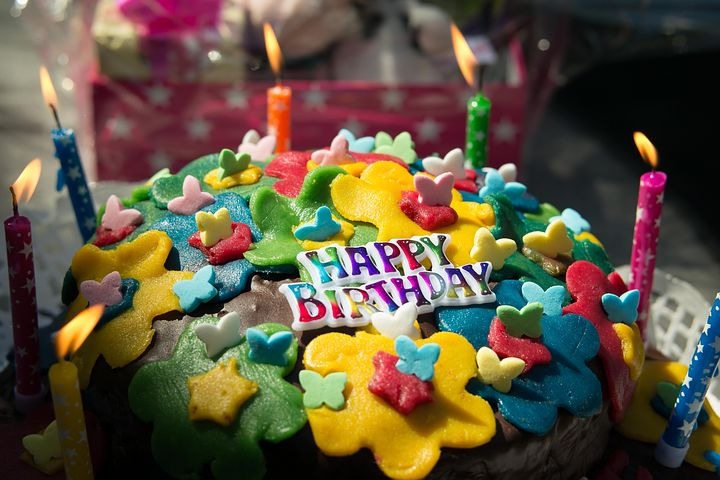 Cake image for girlfriend to wish her happy Birthday 